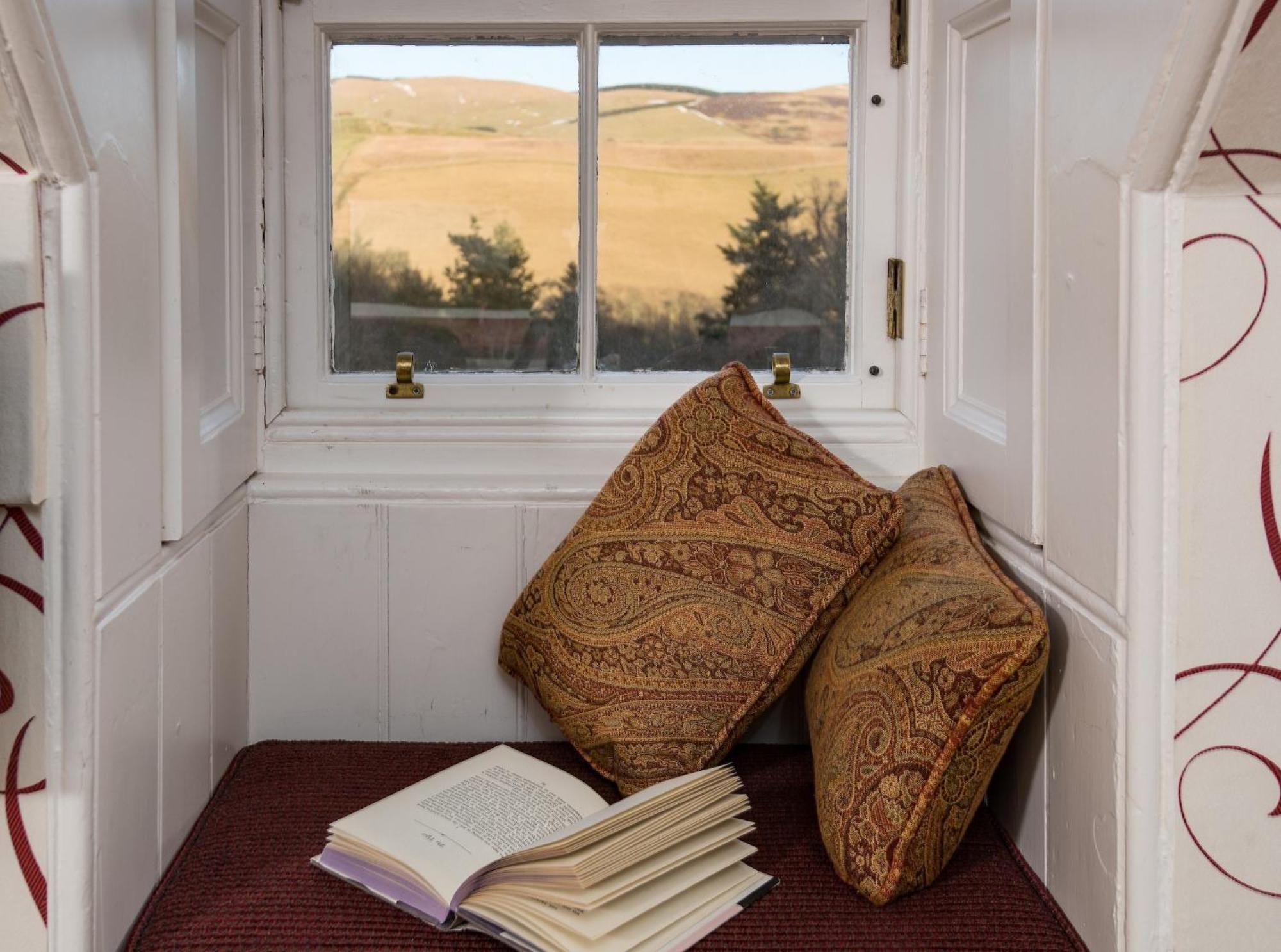 Cringletie House Guest House Peebles Room photo